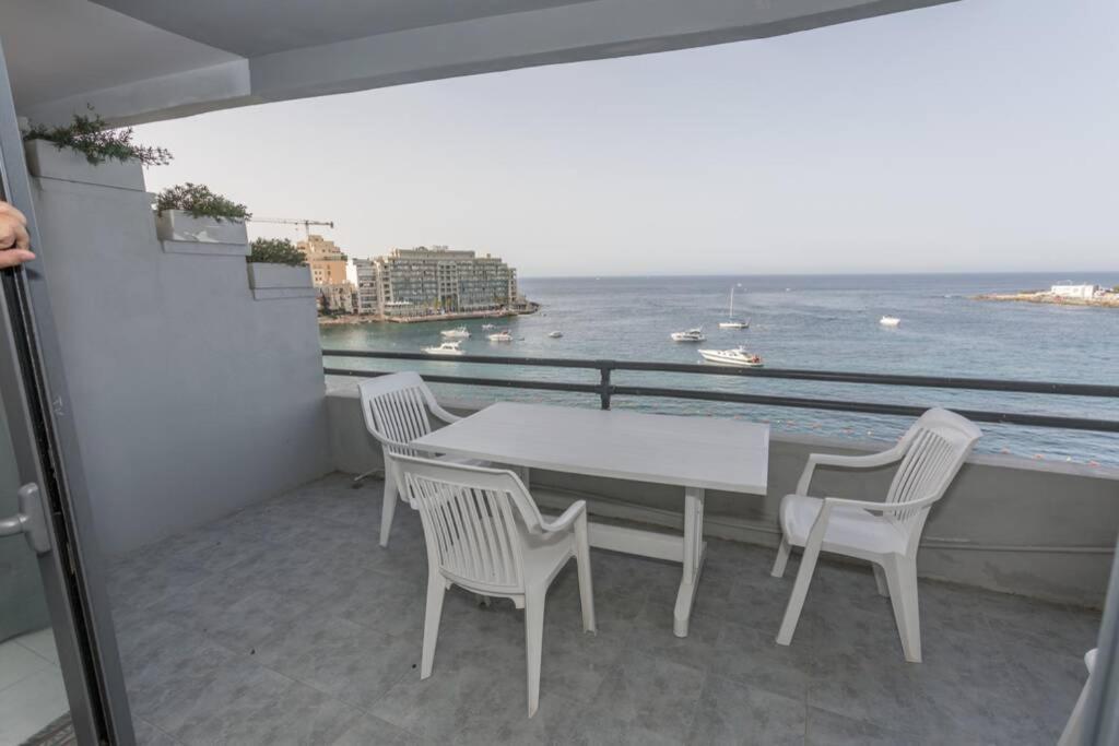 St Julians' Sea Front, Spectacular View, Apartment San Ġiljan Extérieur photo