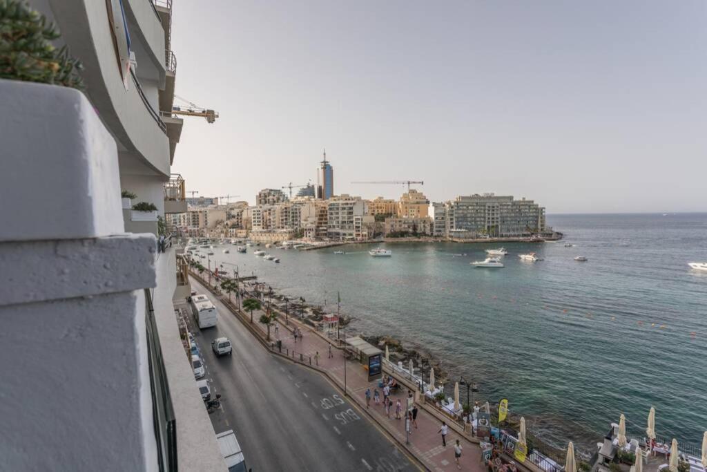 St Julians' Sea Front, Spectacular View, Apartment San Ġiljan Extérieur photo