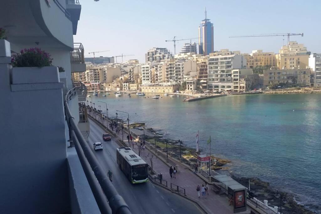 St Julians' Sea Front, Spectacular View, Apartment San Ġiljan Extérieur photo